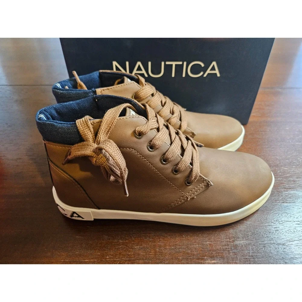 Nautica PALAR Boys Brown Tan Navy Comfort Dress/Casual Boot Sneaker Shoes Size 4